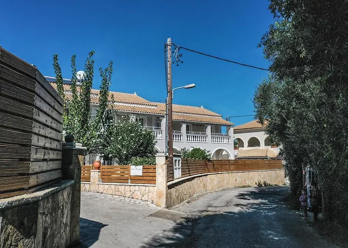 Lea Family Appartamento Kassiopi
