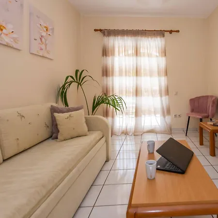 Apartman Lea Family *