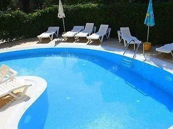 Lea Family Apartman Kasziópi